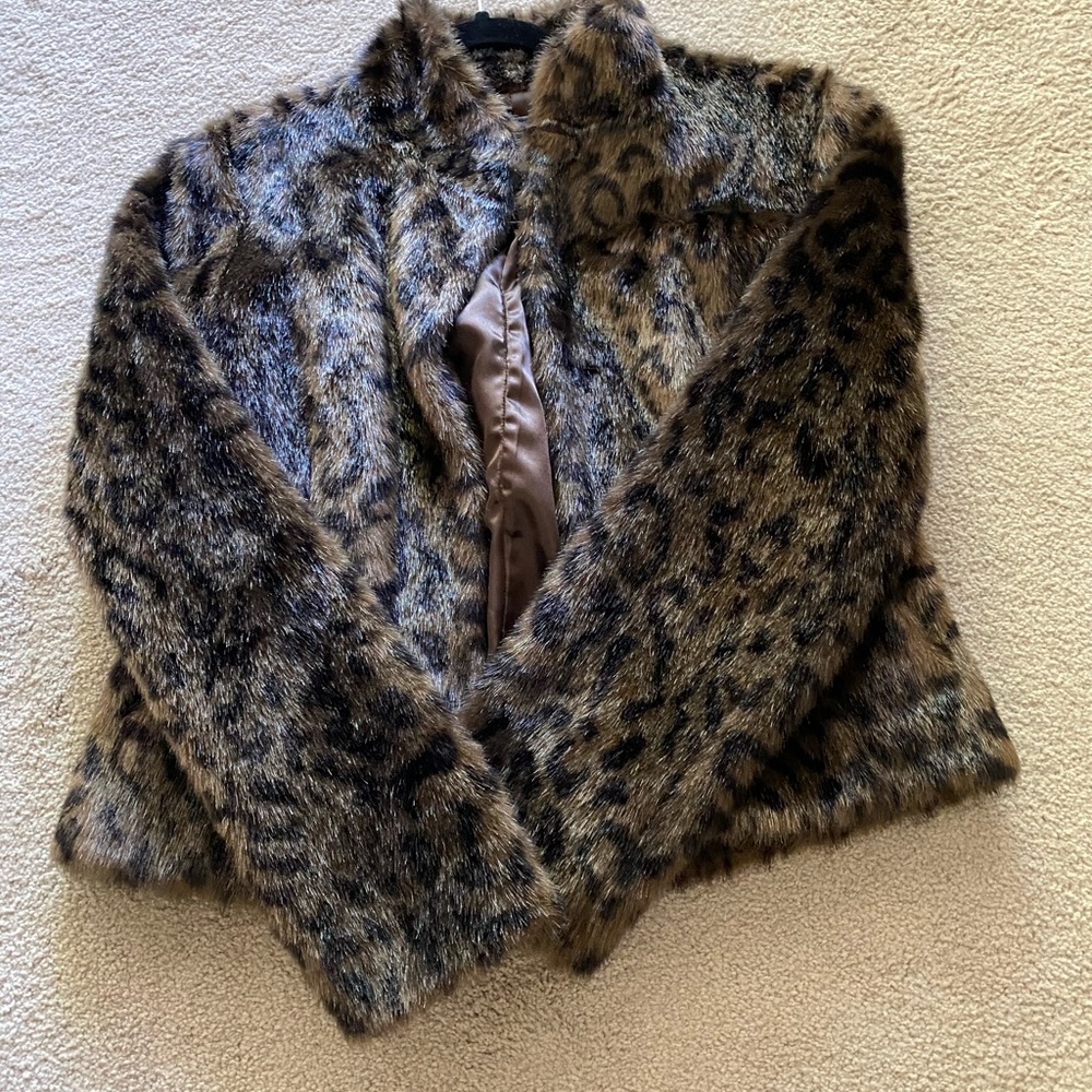 Jacket - Picture 2 of 4